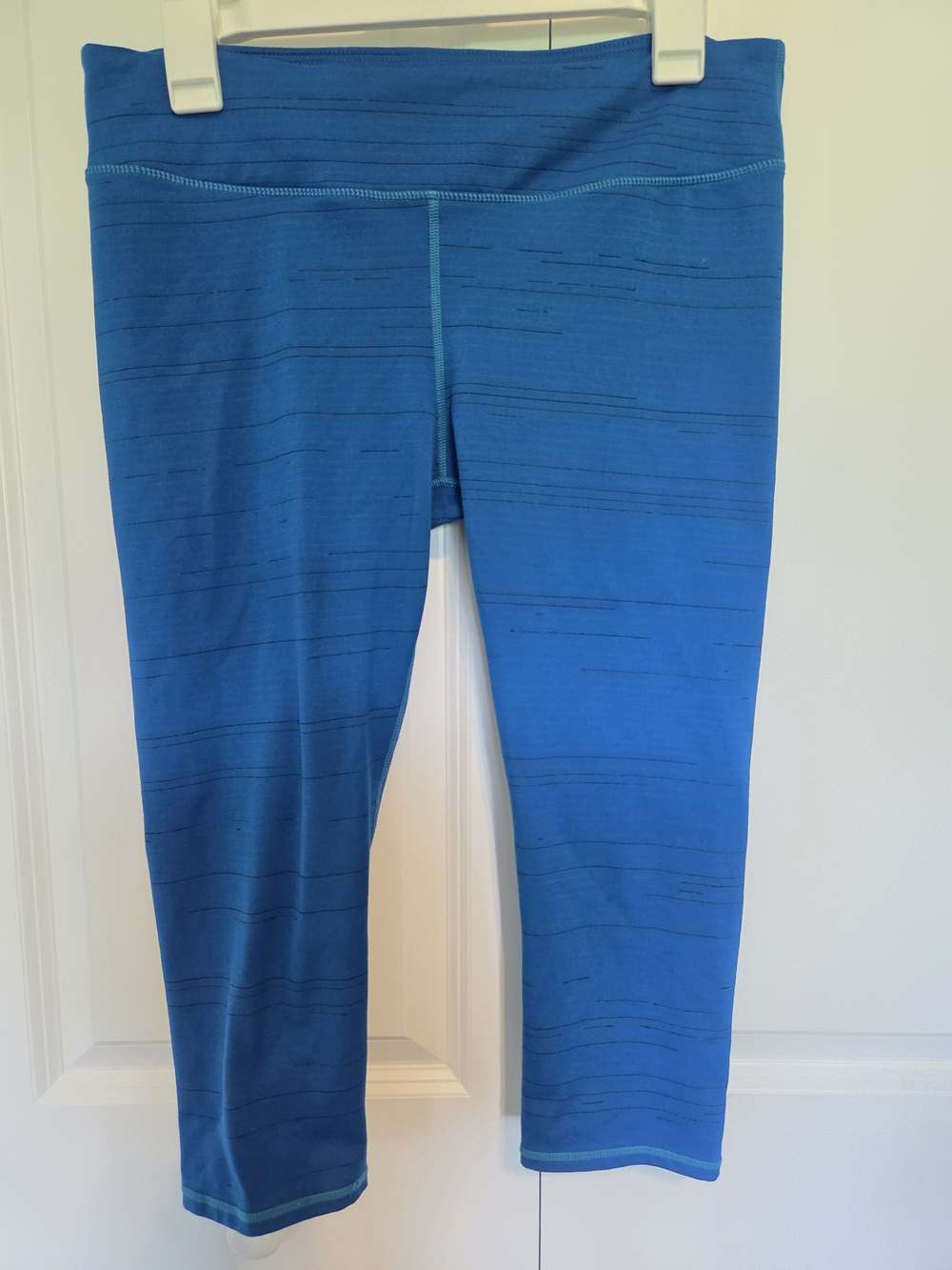 Fabletics Blue Capri Leggings